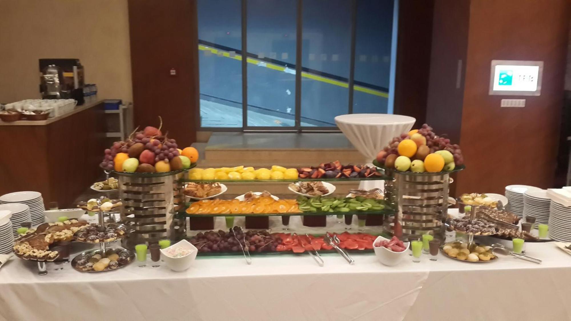 Holiday Inn Gaziantep By Ihg Exterior photo